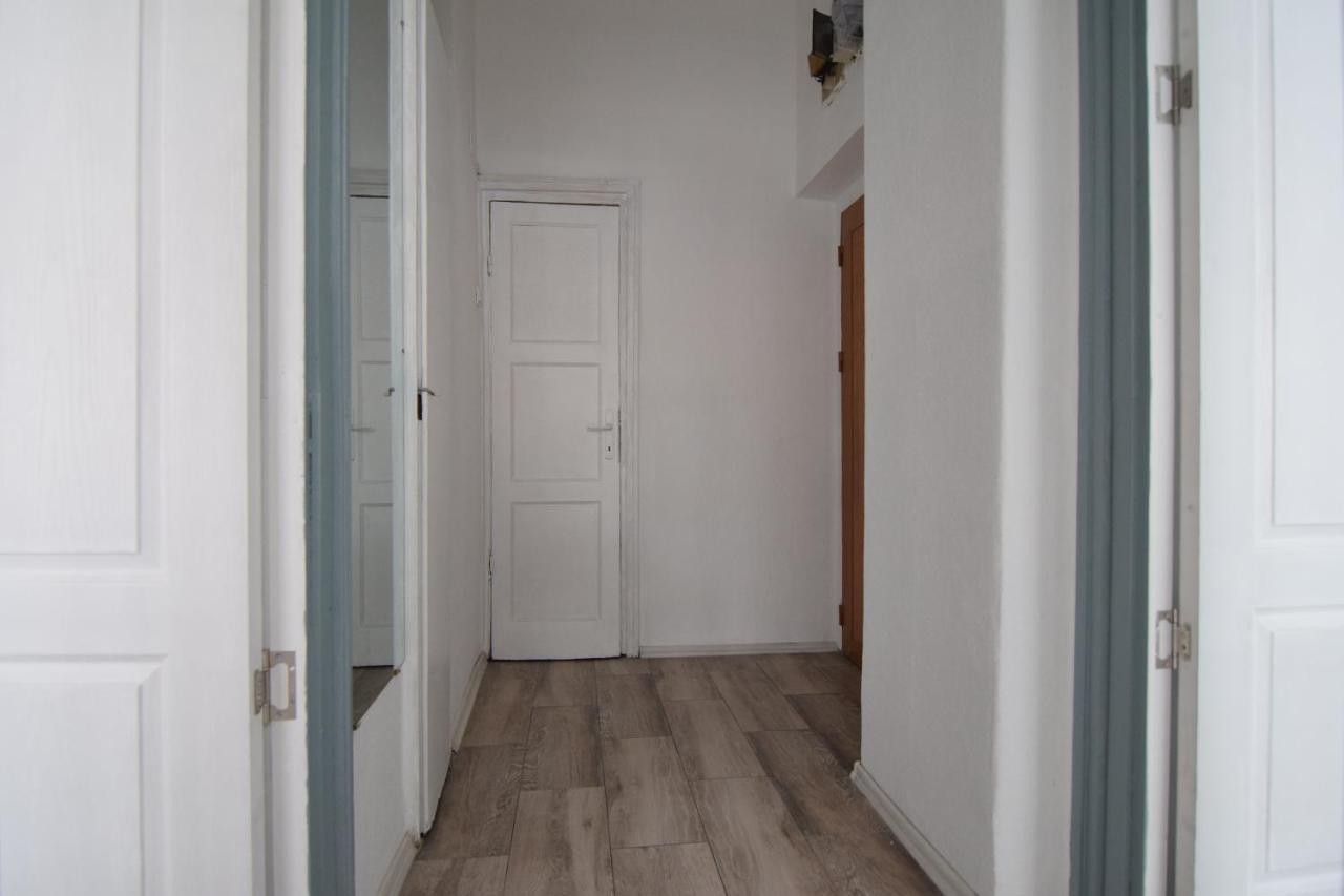 Resedinta Balcescu Appartement Boekarest Buitenkant foto